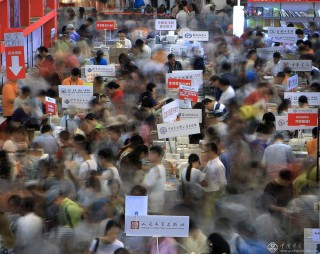 上海市-许本燮-书展上