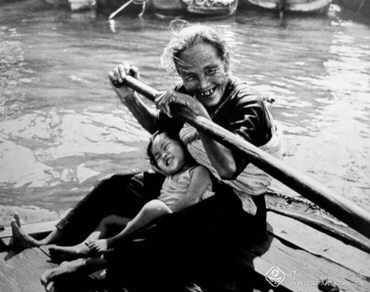 1961年，香港，渔家乐。陈复礼 摄.jpg
