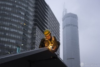 《焊工》-作者:周树南 摄