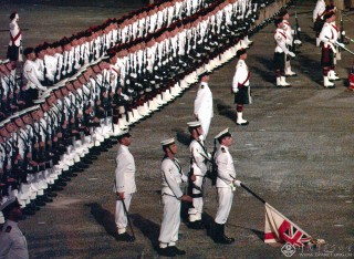 《米字旗在香港落地》-王建民 摄