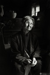 母殇2007(海报1)