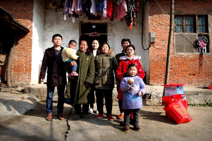 组-俩兄弟的千里回乡路-236898-钟国庆-湖北