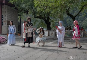 王华平《群》