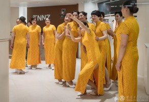 王华平《群》