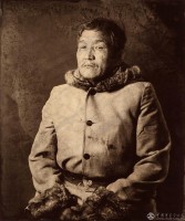 王伟《使鹿鄂温克人》