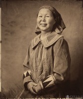 王伟《使鹿鄂温克人》