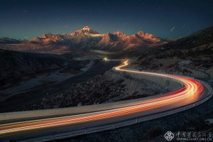 徐凡《祖国雪山天路》