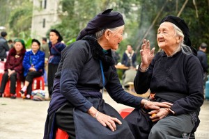 张重胜《幸福安康拉家常》