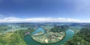 蒙春  《弯弯的青龙》 (组照)