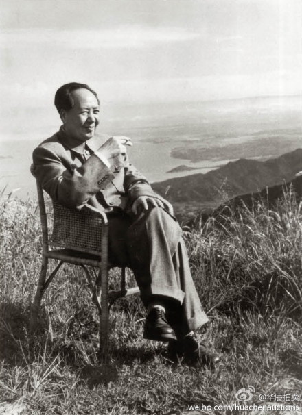 华辰春拍影像专场落锤 成交额破千万